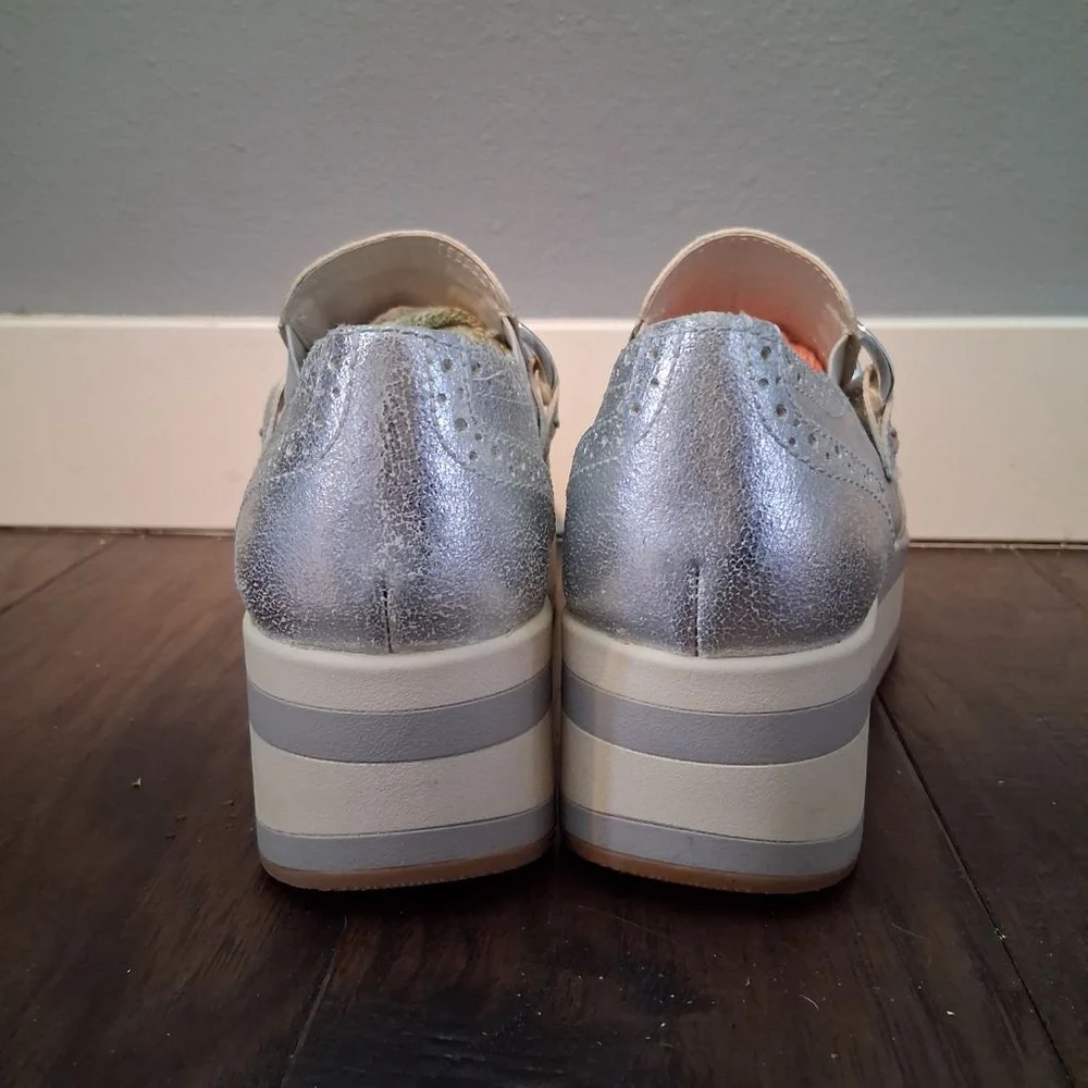 Dolce Vita Jhenee Silver Metallic Leather Platform Loafer Sneaker